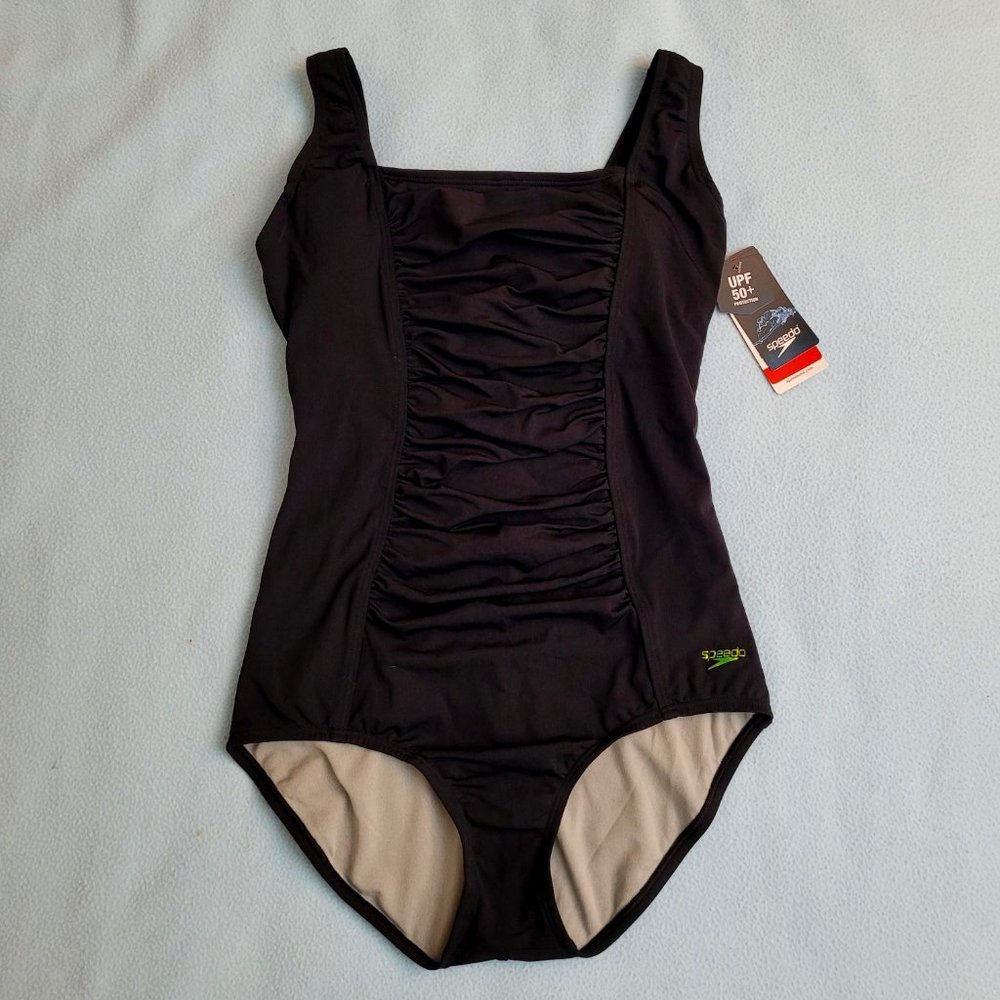 71. Speedo 1pc swimsuit. Size 10. NWT